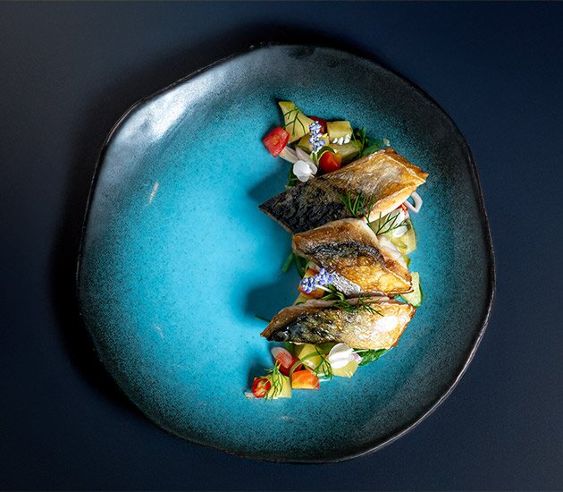 นอร์วีเจียนซาบะจี่กับยำมะเฟืองและสาหร่ายญี่ปุ่น