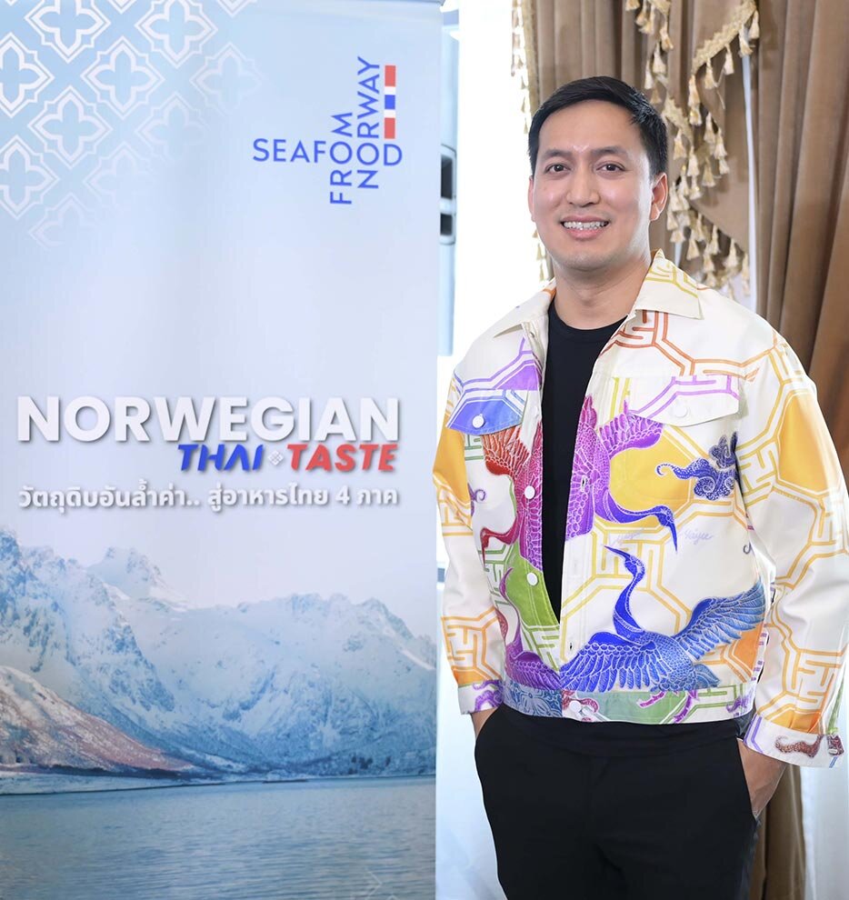 บรรยากาศการพูดคุยในมื้ออาหาร