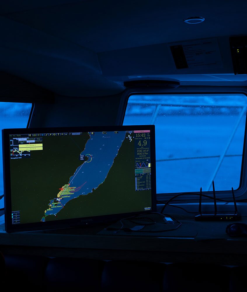 หน้าจอ GPS ในห้องควบคุมเรือ